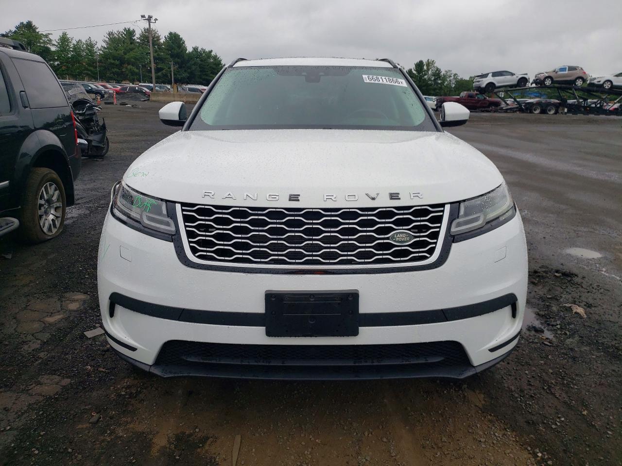 2018 LAND ROVER RANGE ROVER VELAR S — photo 5