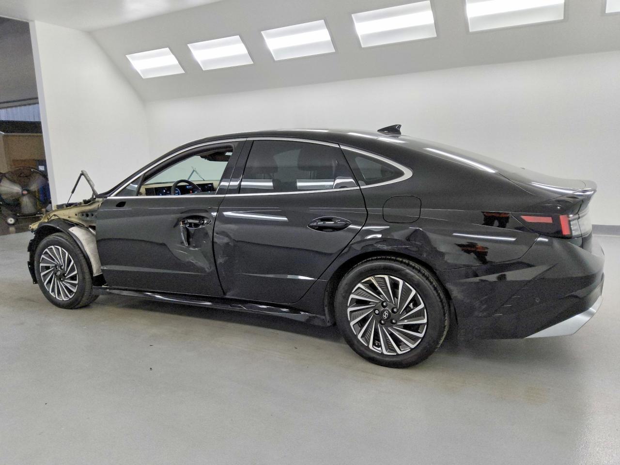 2025 HYUNDAI SONATA HYBRID LIMITED — снимка 2