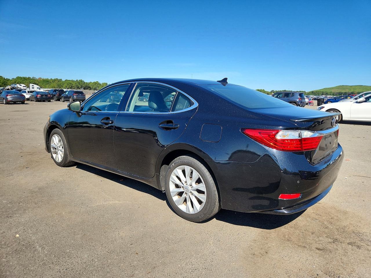 2013 LEXUS ES 300H — снимка 2