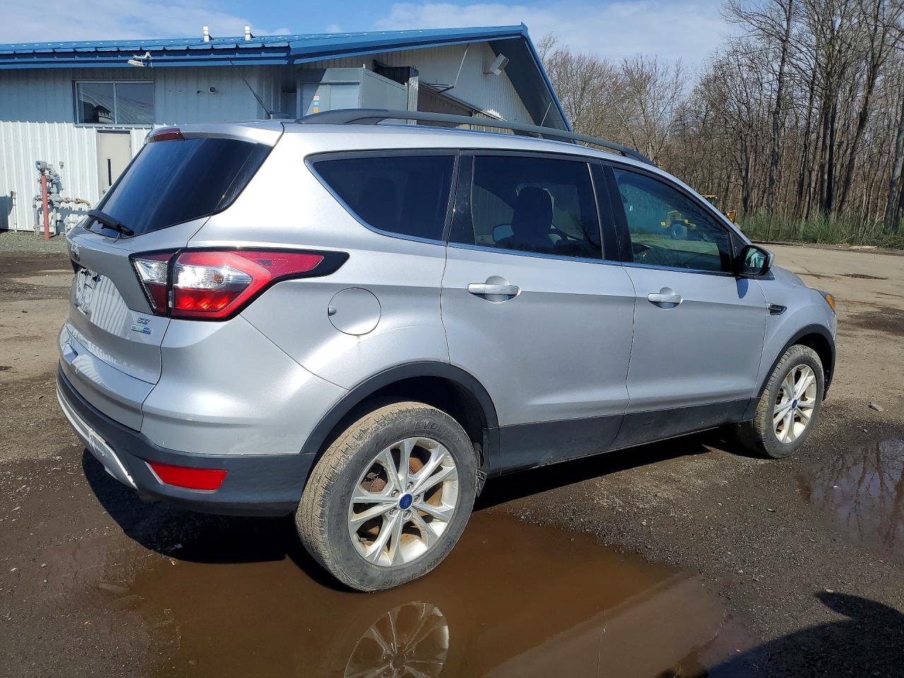 2018 FORD ESCAPE SE — снимка 3