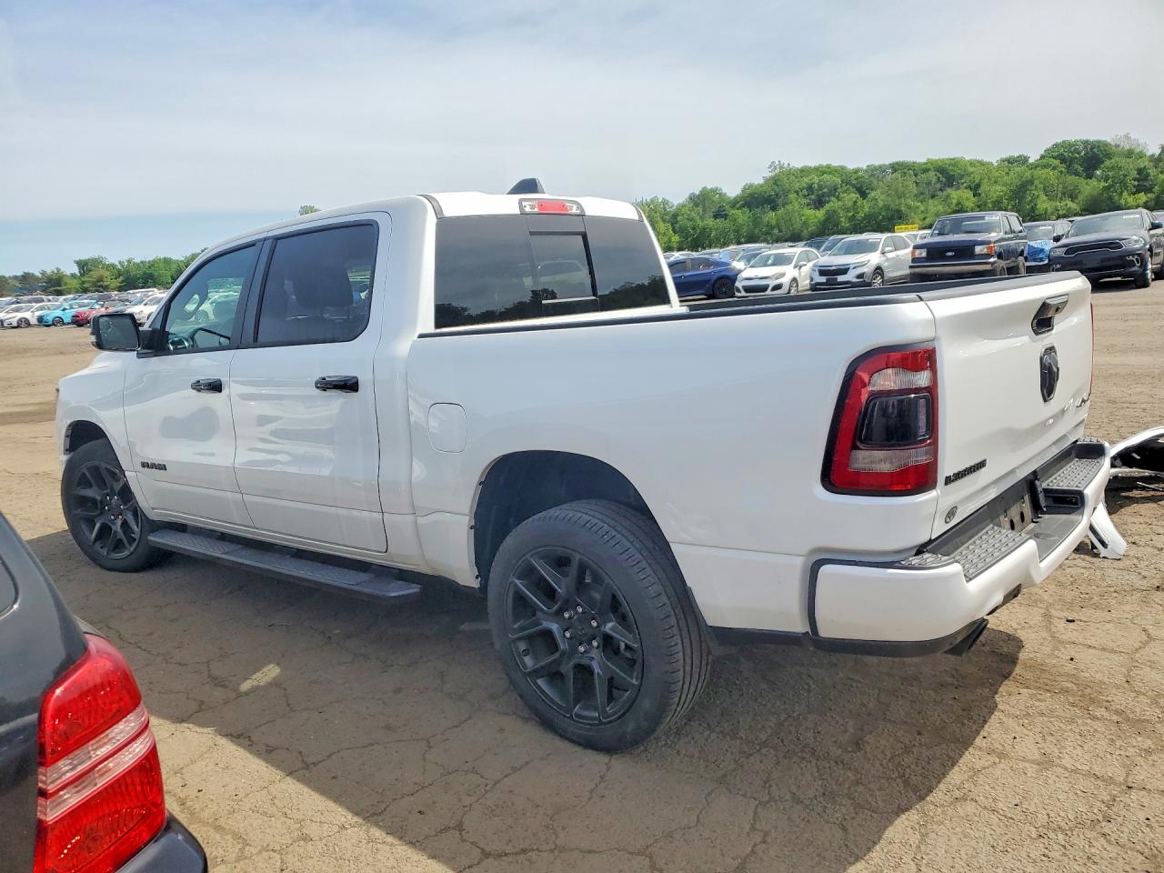 2024 RAM 1500 LARAMIE — снимка 2