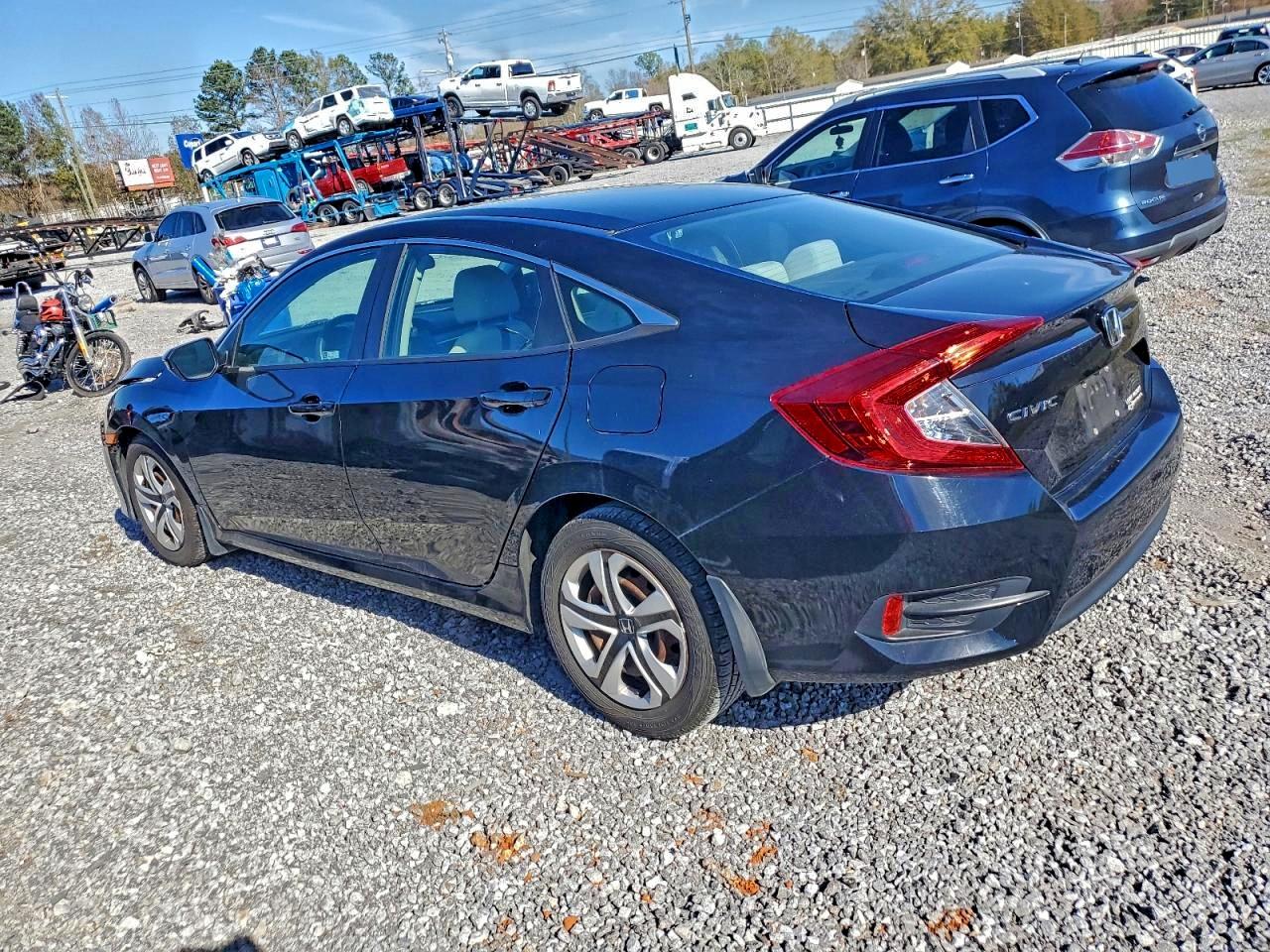2018 HONDA CIVIC LX — снимка 2