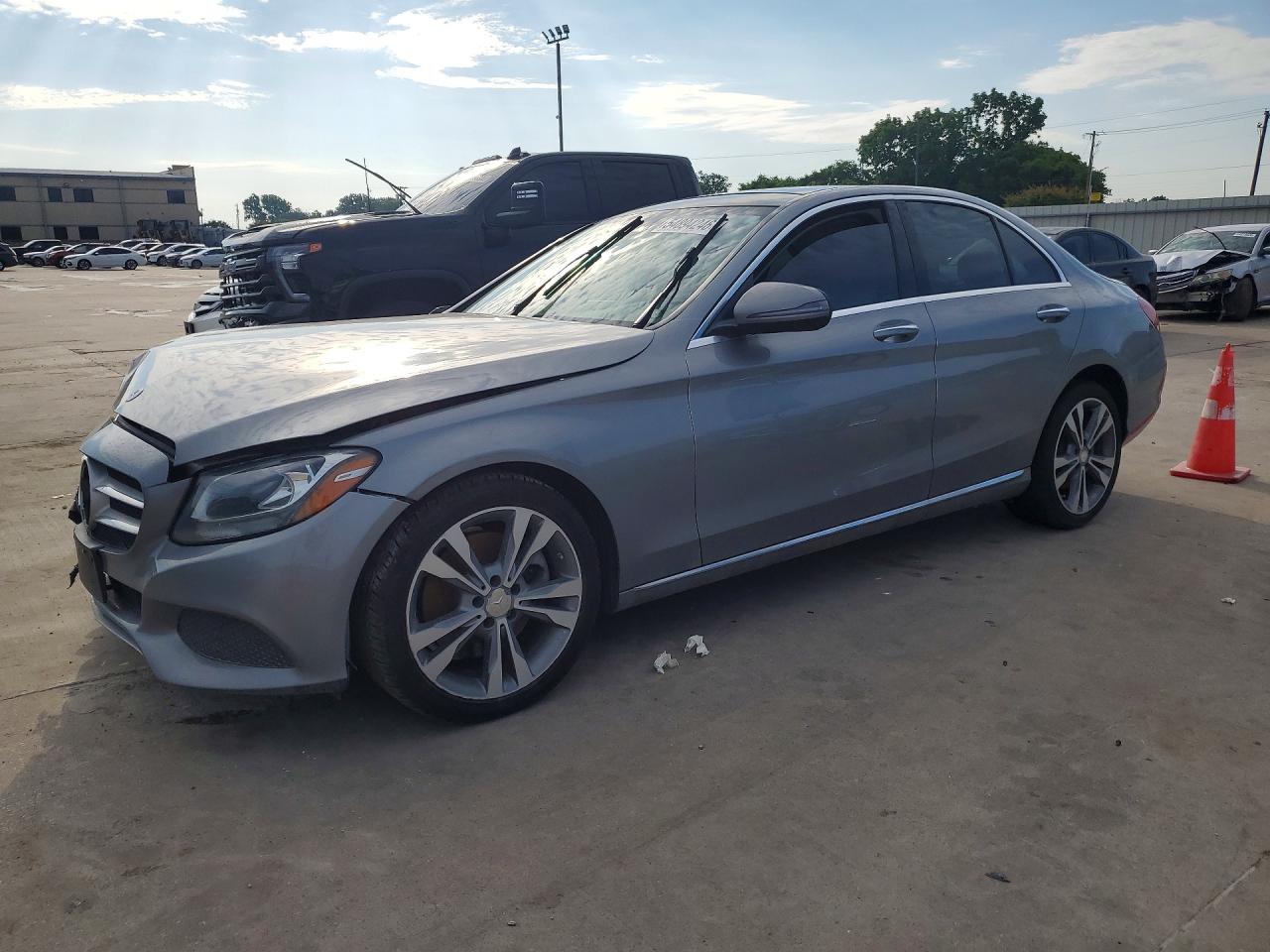 2016 MERCEDES-BENZ C 300