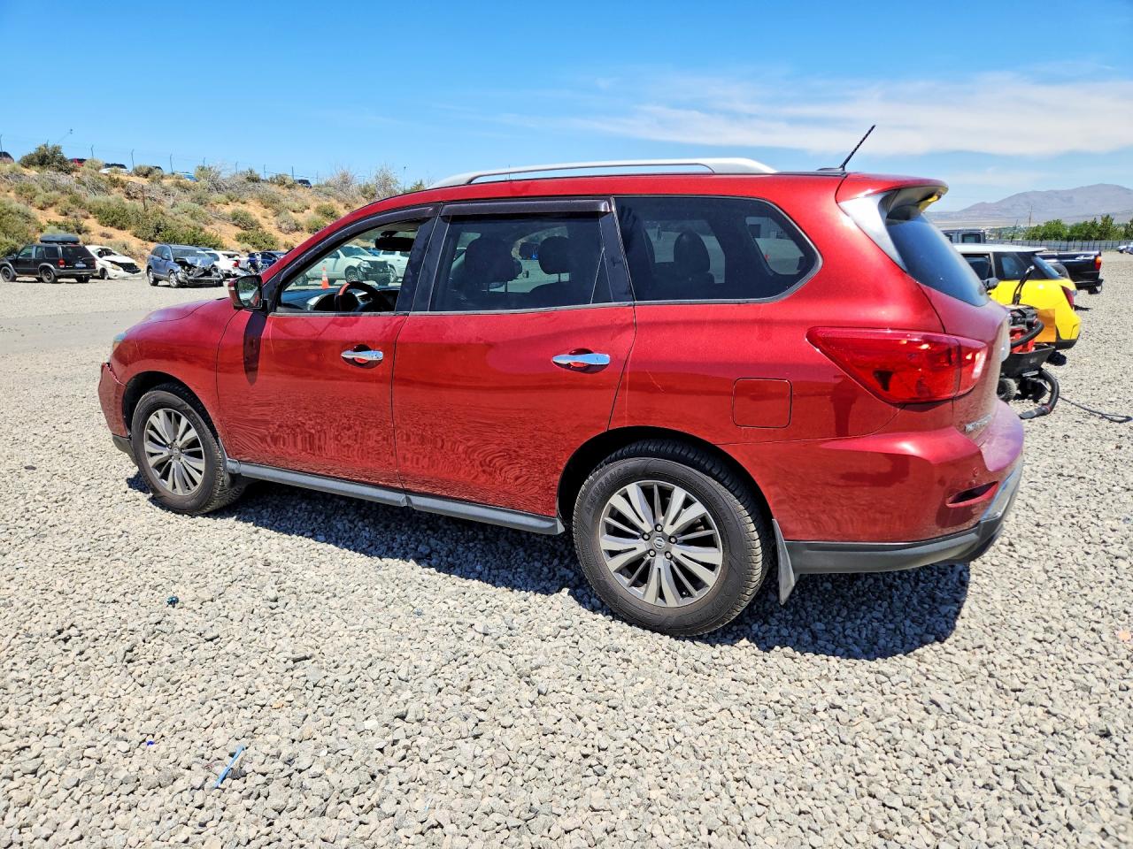 2017 NISSAN PATHFINDER SL — снимка 2