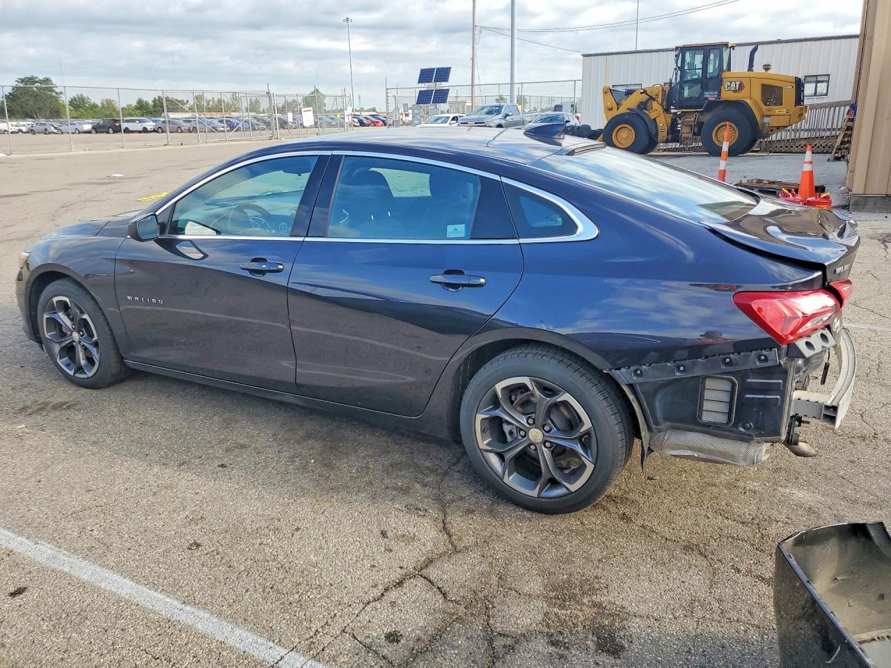 2022 CHEVROLET MALIBU LT — снимка 2