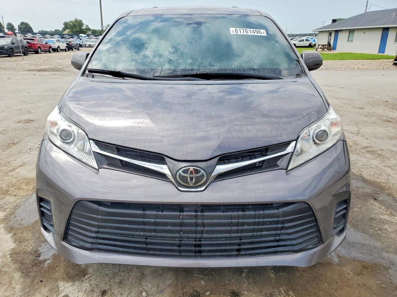 2018 TOYOTA SIENNA LE — снимка 5