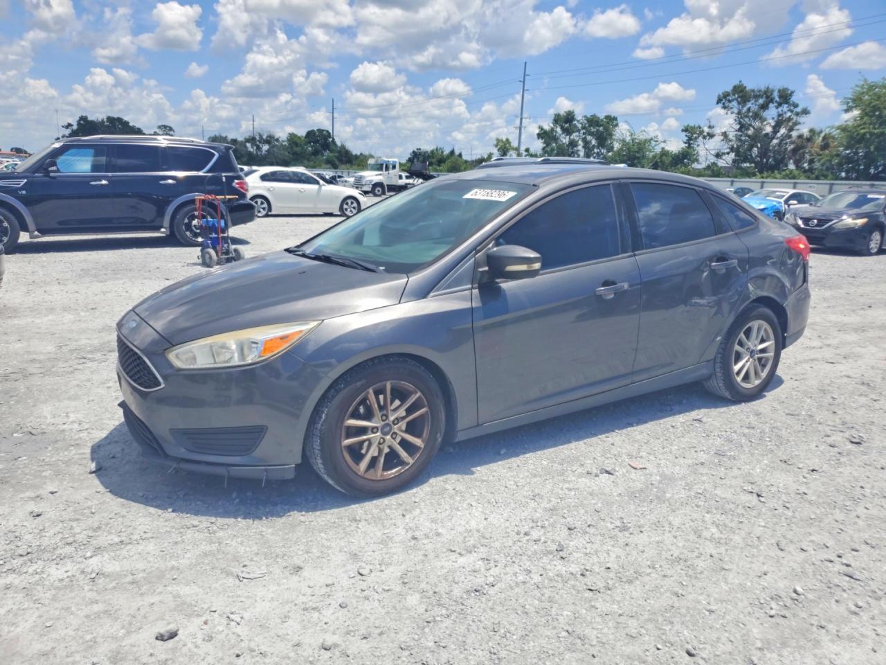2017 FORD FOCUS SE
