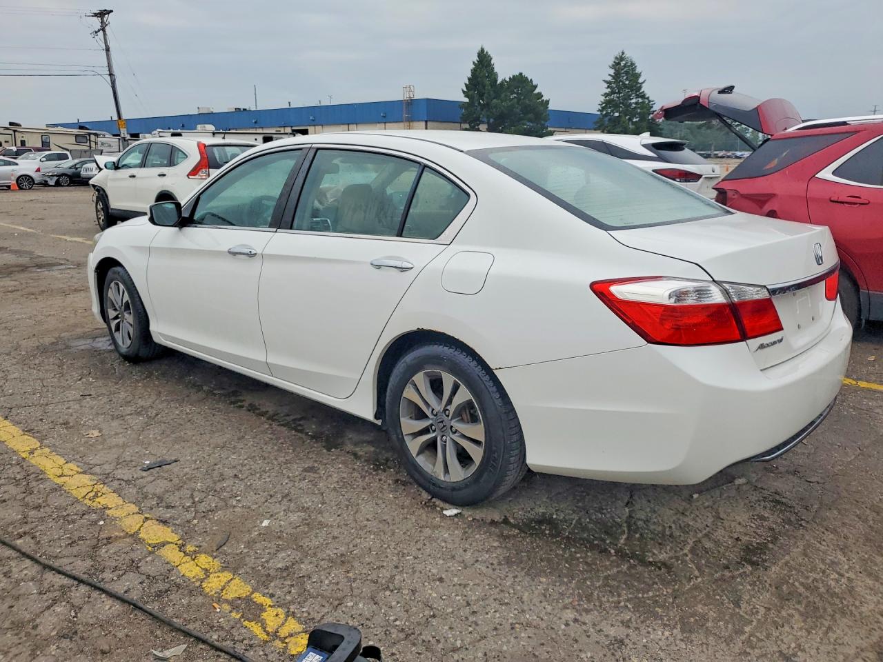 2015 HONDA ACCORD LX — снимка 2