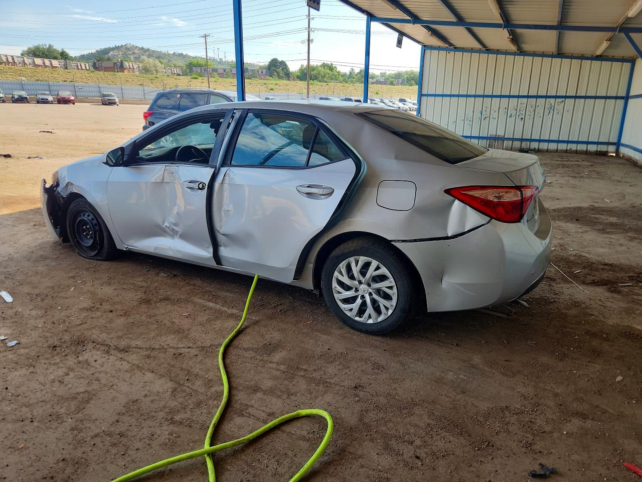 2018 TOYOTA COROLLA LE — снимка 2