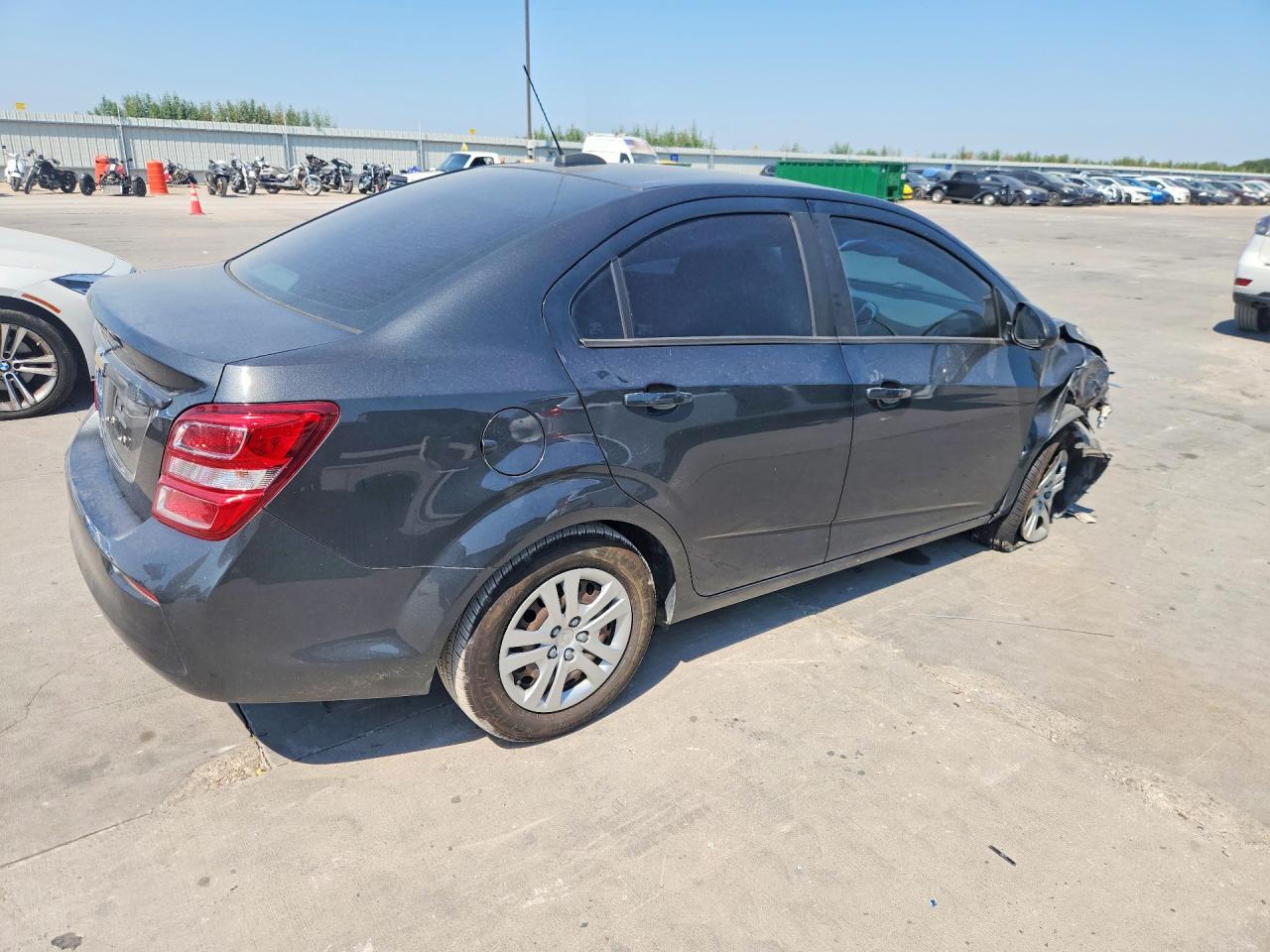 2020 CHEVROLET SONIC LS — снимка 3
