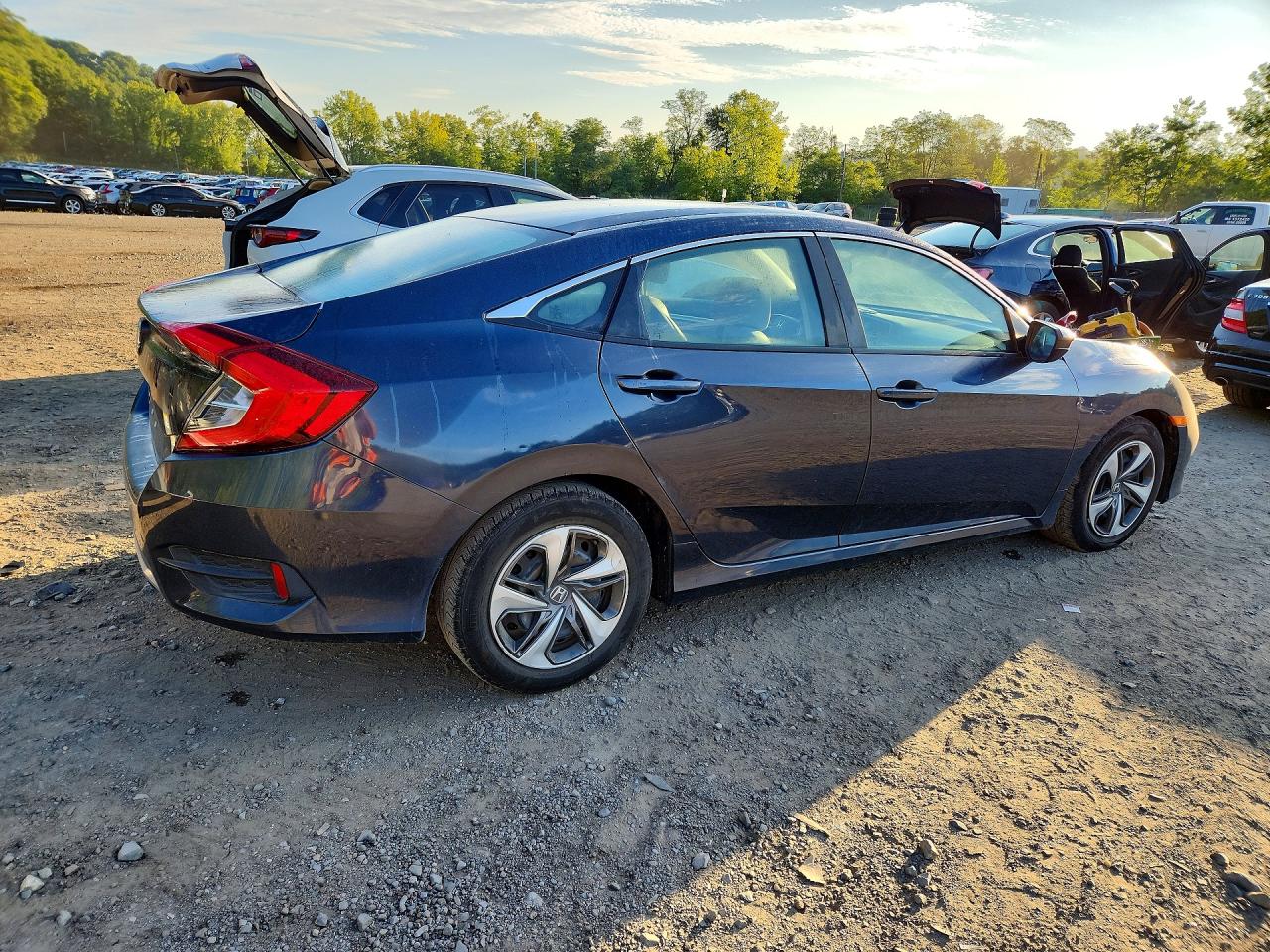 2019 HONDA CIVIC LX — снимка 3