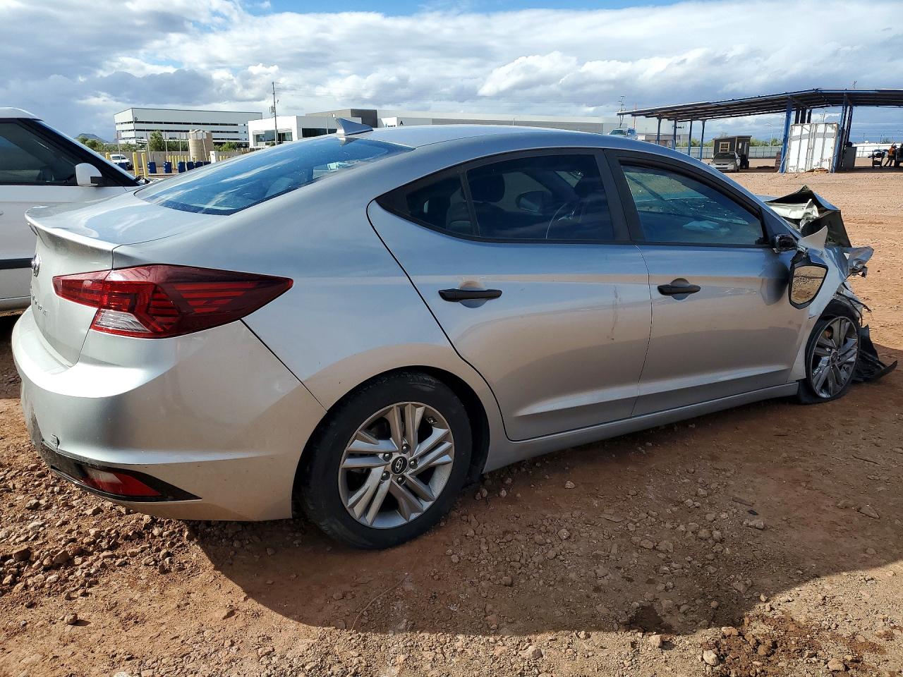 2020 HYUNDAI ELANTRA SEL — снимка 3