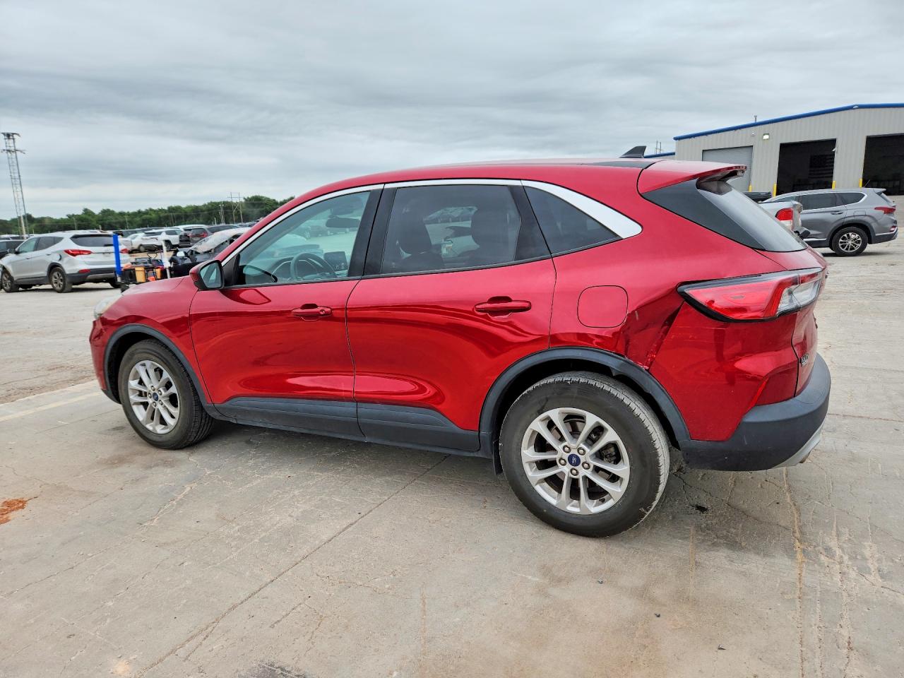 2020 FORD ESCAPE SE — снимка 2