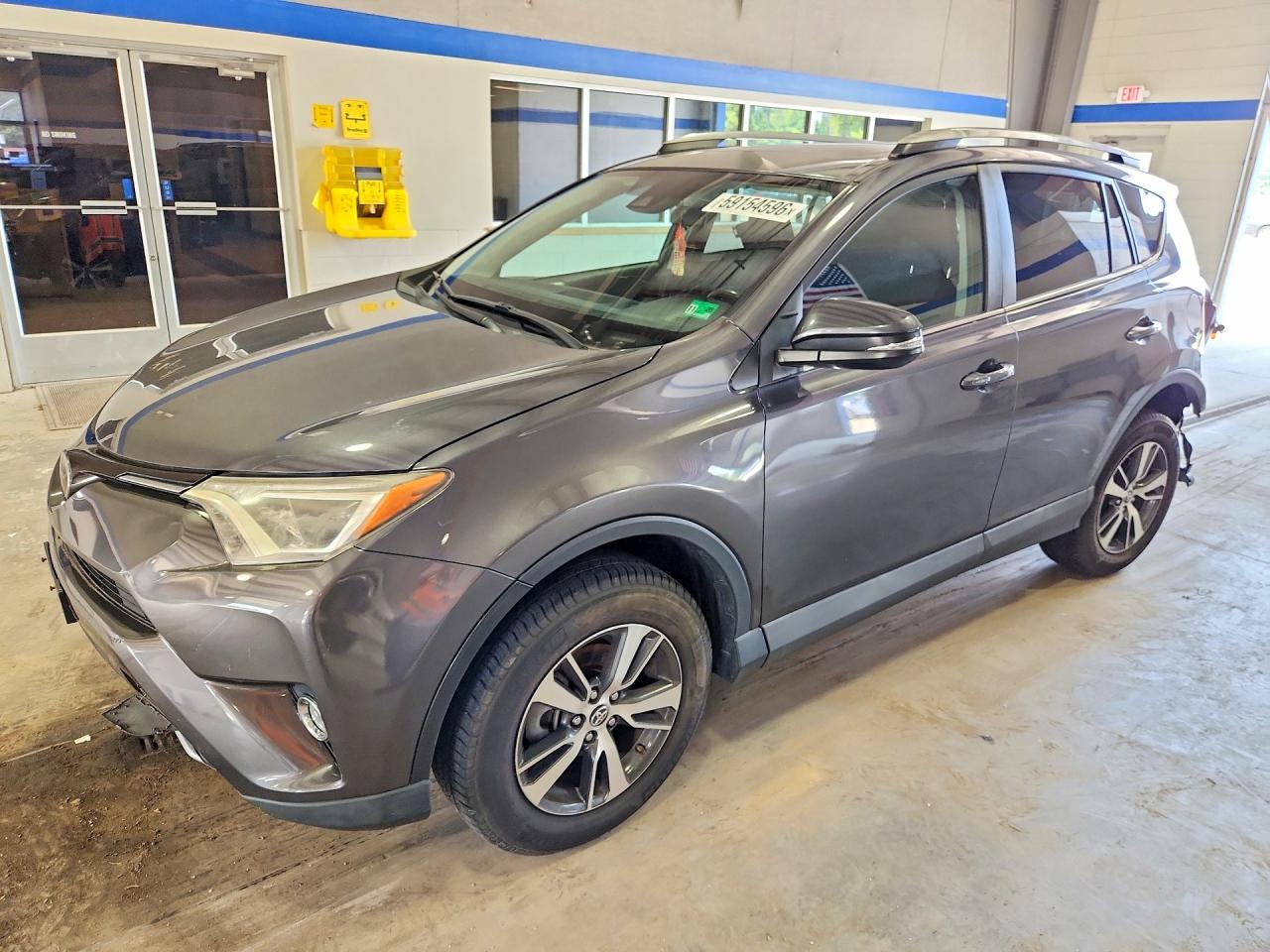 2018 TOYOTA RAV4 XLE