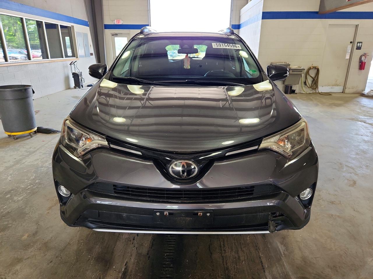 2018 TOYOTA RAV4 XLE — снимка 5