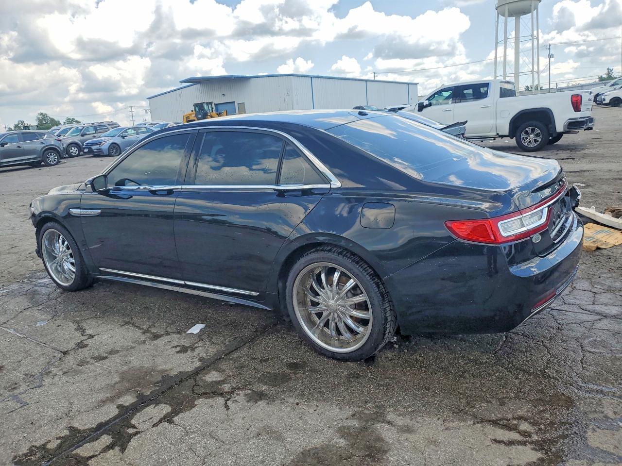 2017 LINCOLN CONTINENTAL RESERVE — снимка 2