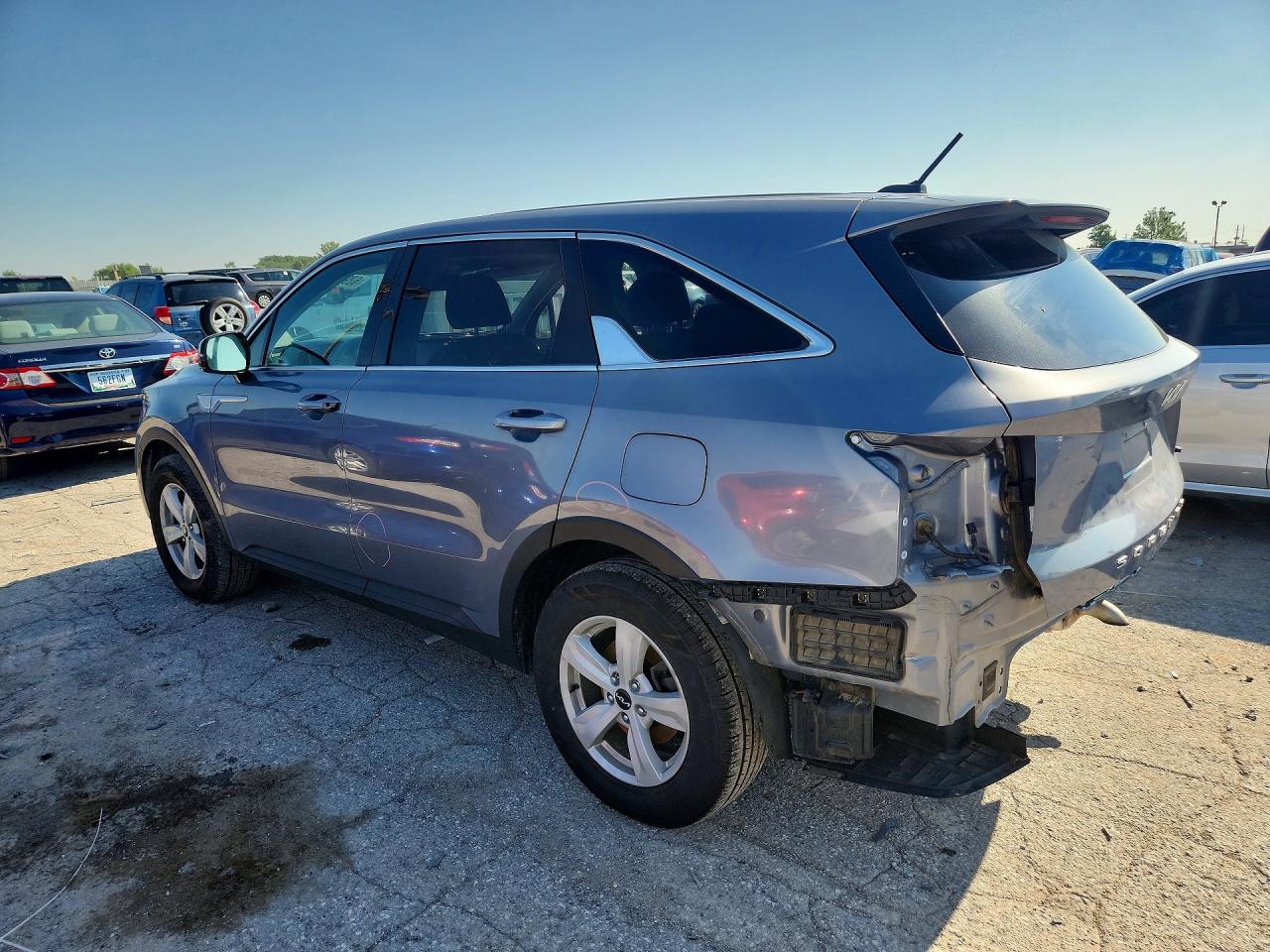 2022 KIA SORENTO LX — снимка 2