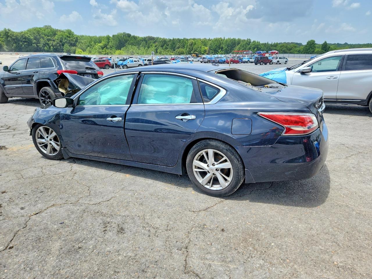 2015 NISSAN ALTIMA 2.5 SV — снимка 2