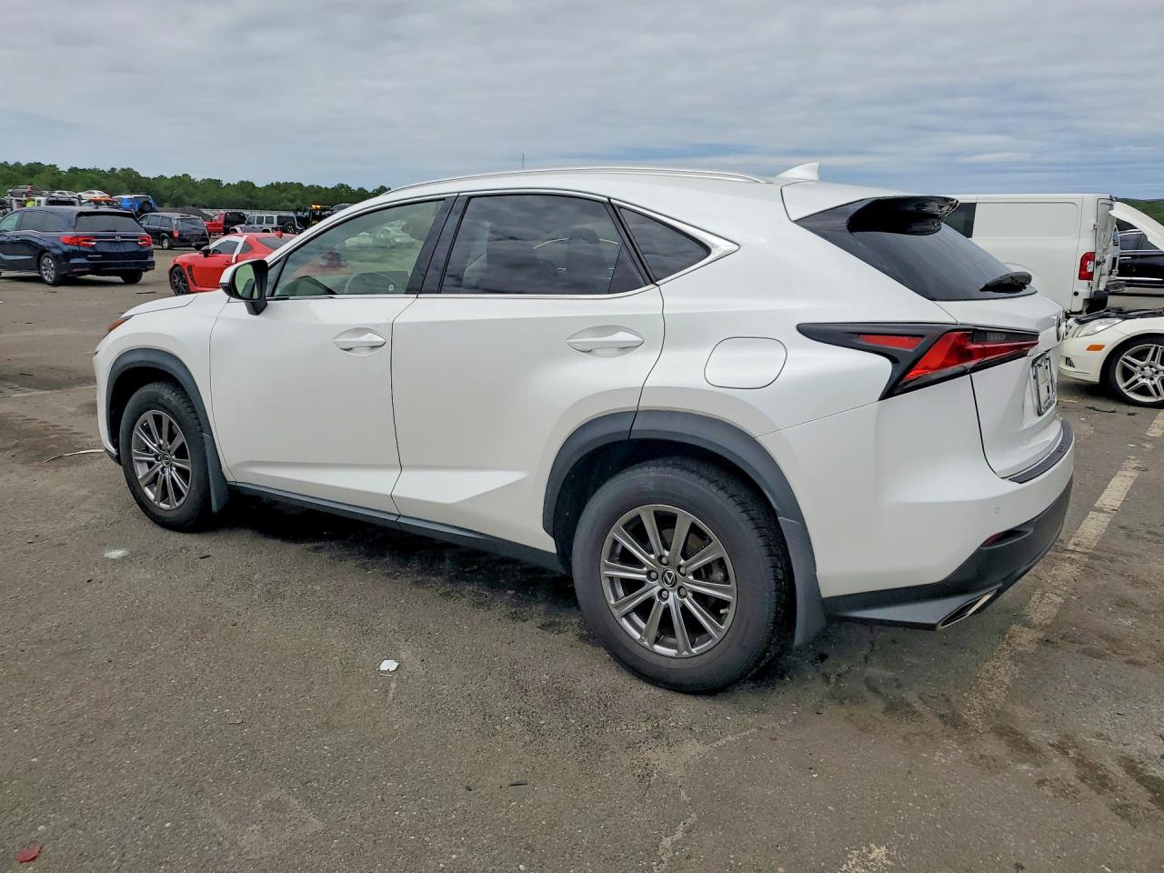 2019 LEXUS NX 300 BASE — снимка 2