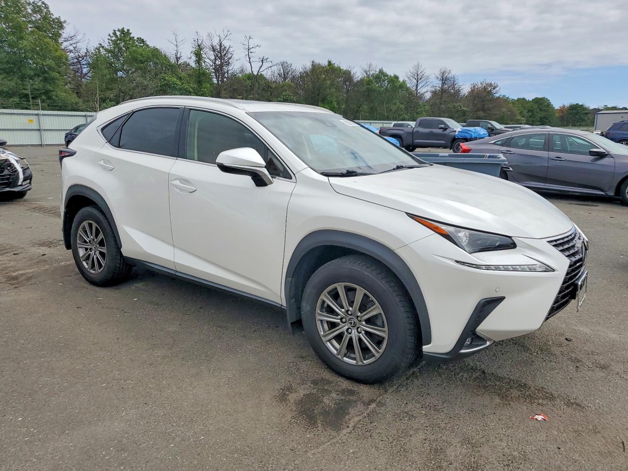2019 LEXUS NX 300 BASE — снимка 4