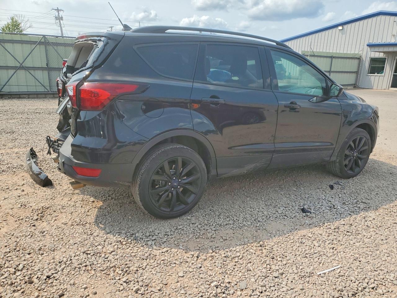 2019 FORD ESCAPE SE — снимка 3