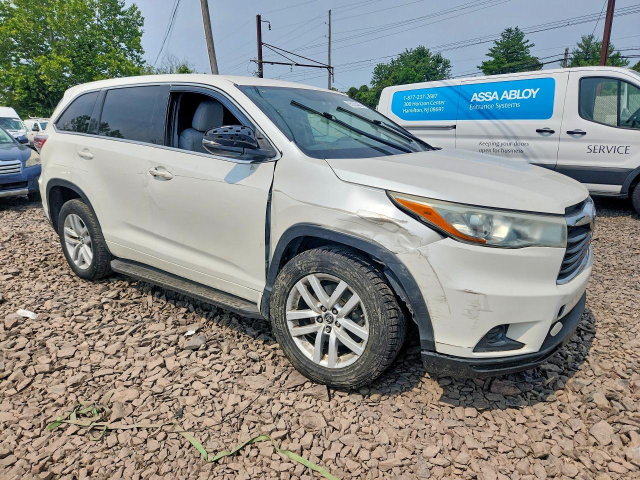 2016 TOYOTA HIGHLANDER LE — снимка 4