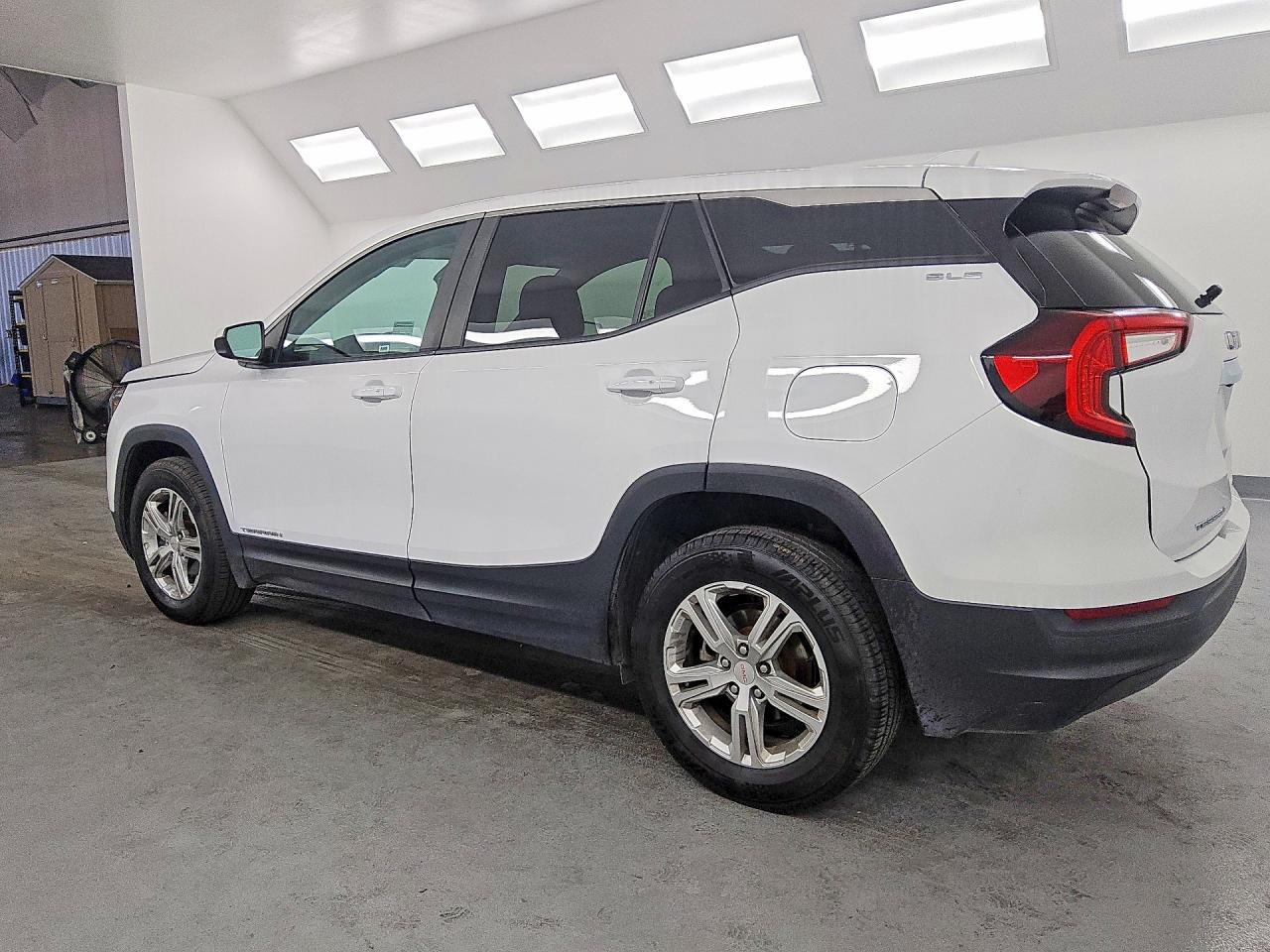 2024 GMC TERRAIN SLE — снимка 2