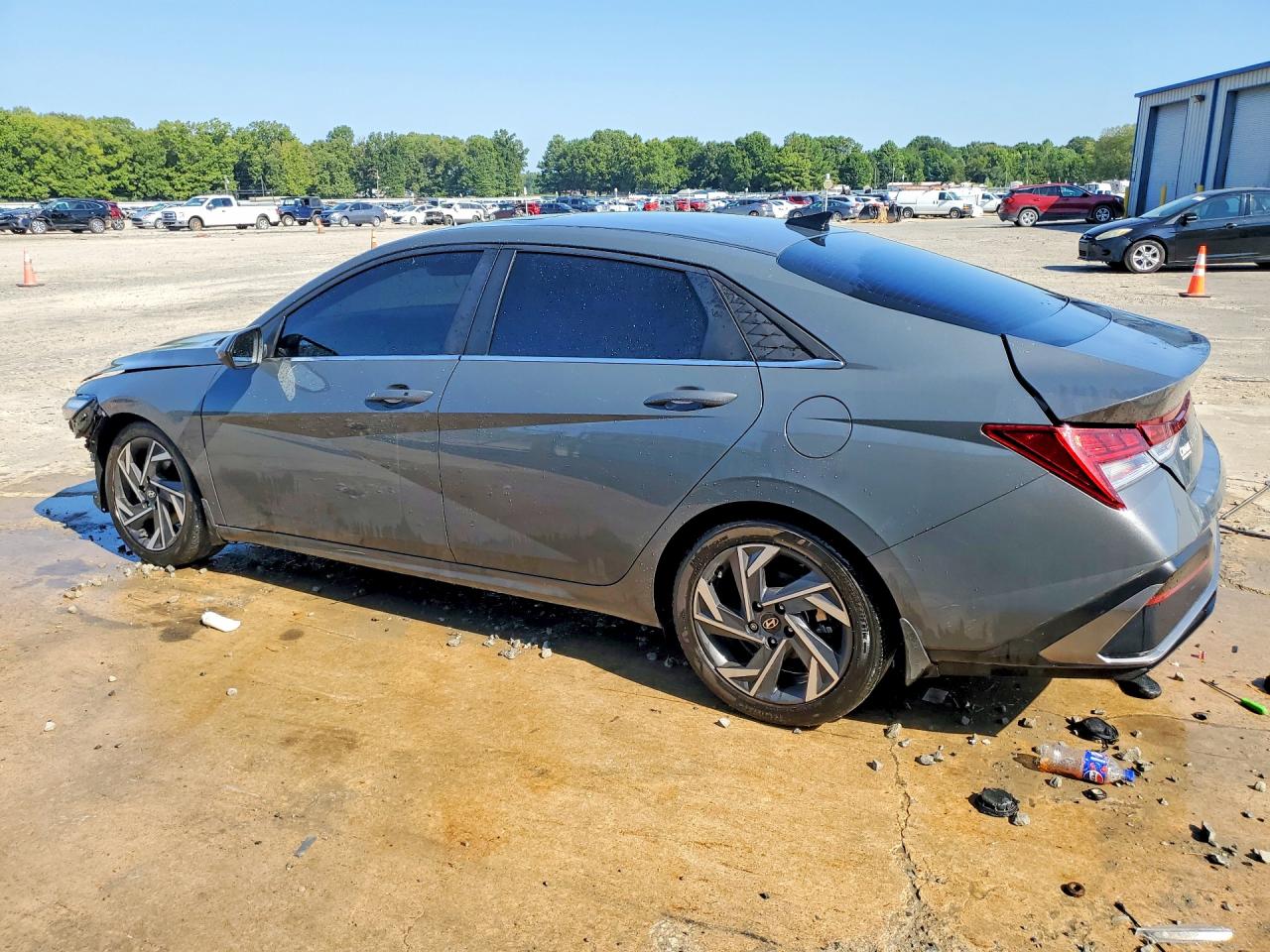 2024 HYUNDAI ELANTRA SEL — снимка 2