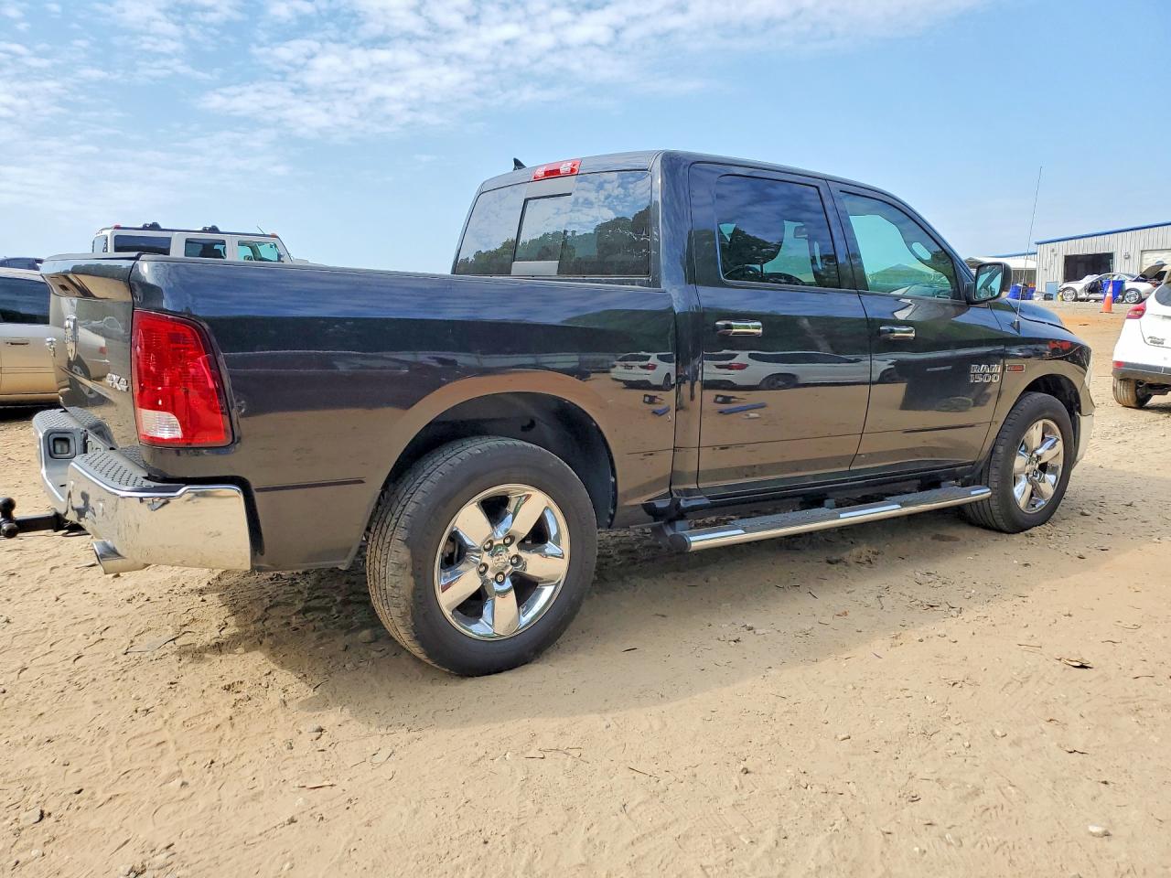 2016 RAM 1500 SLT — снимка 3