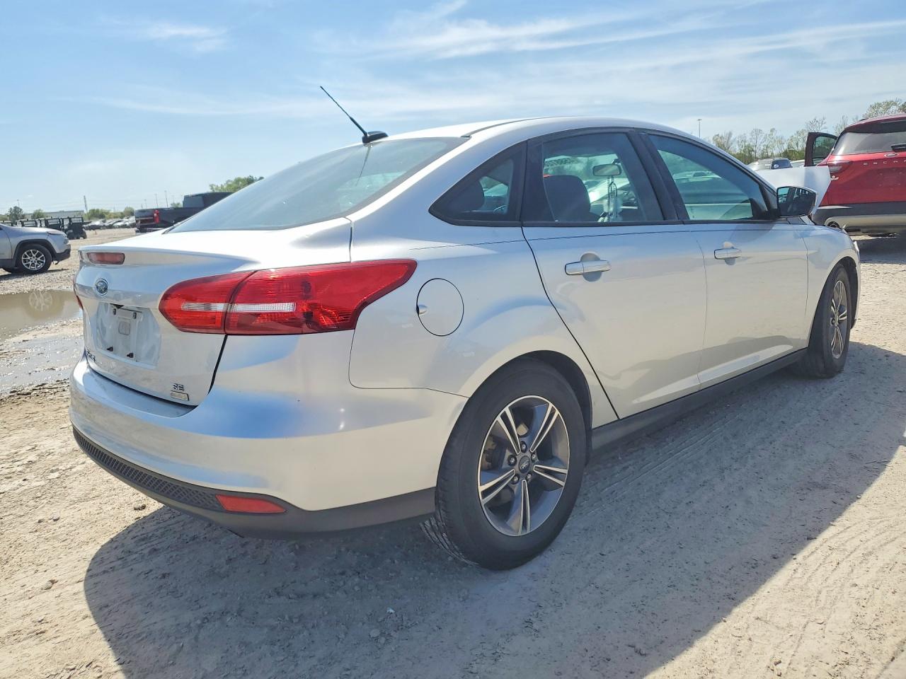 2018 FORD FOCUS SE — снимка 3