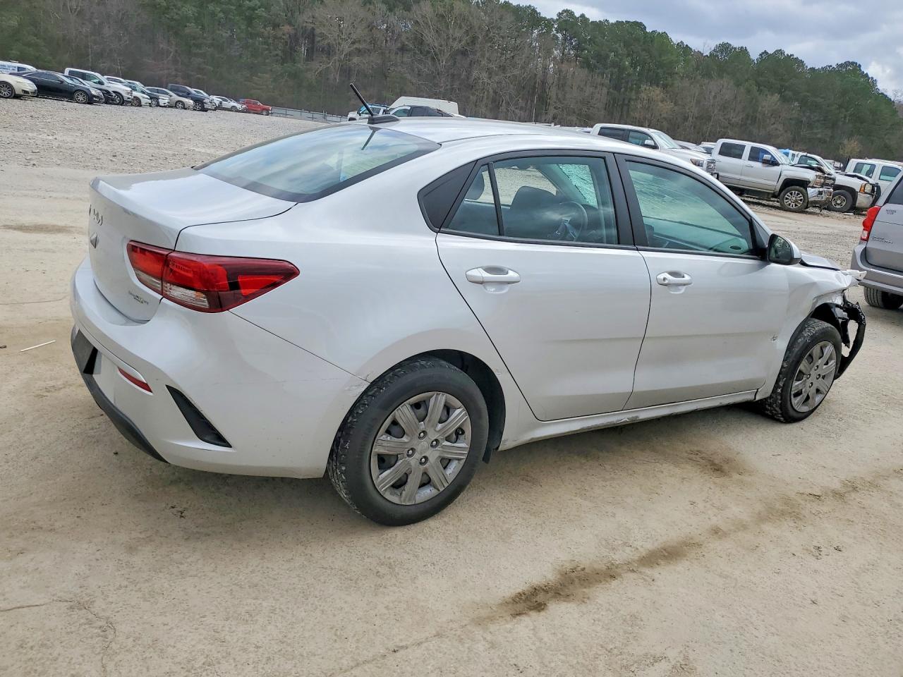 2023 KIA RIO LX — снимка 3