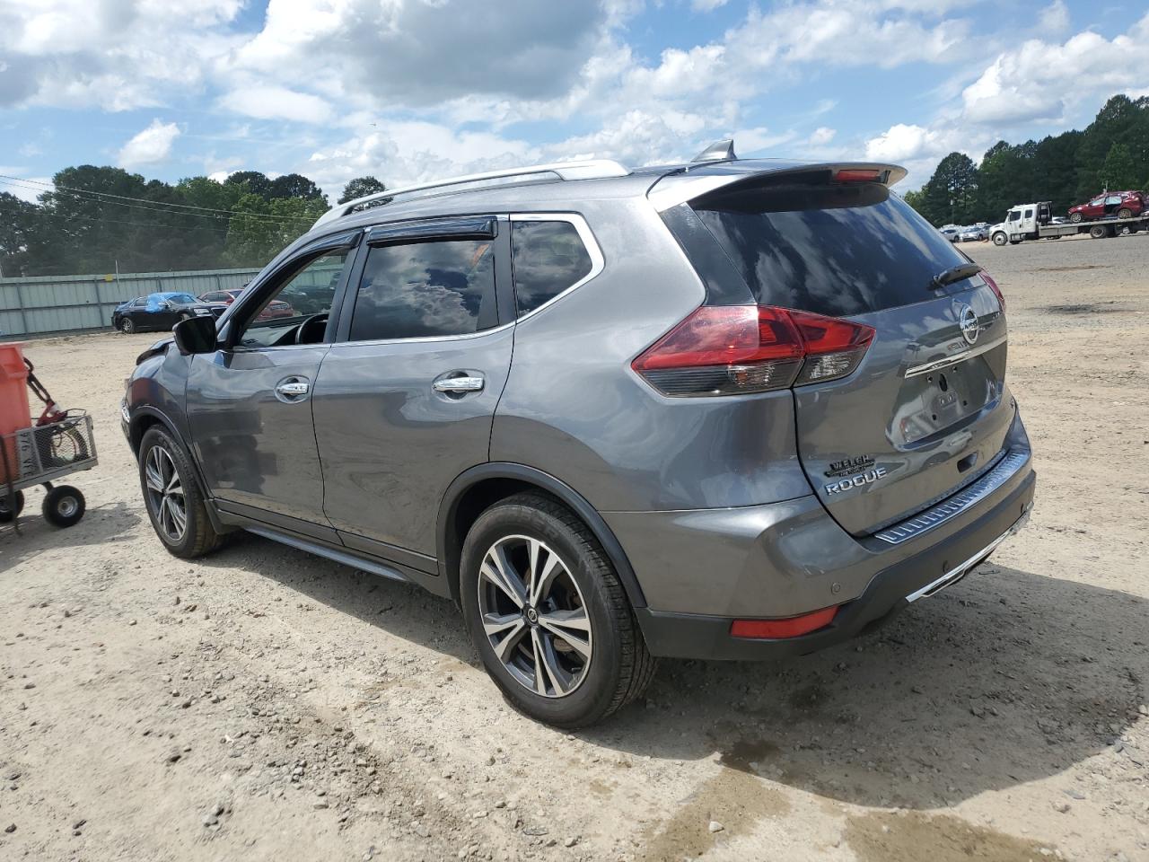 2019 NISSAN ROGUE SV — снимка 2