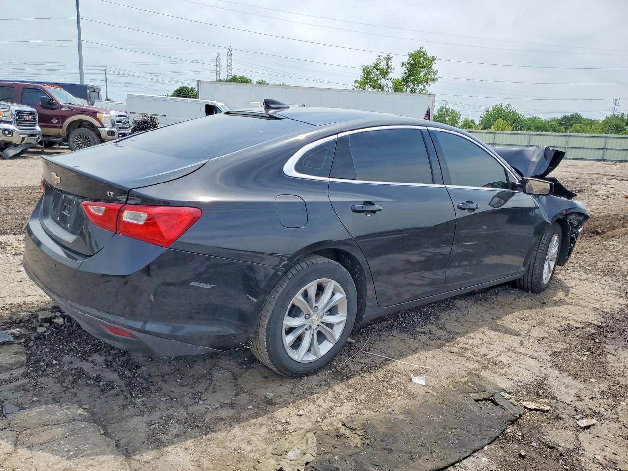 2024 CHEVROLET MALIBU LT — снимка 3