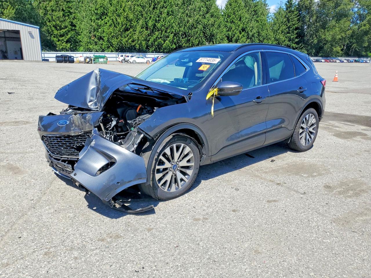 2020 FORD ESCAPE TITANIUM