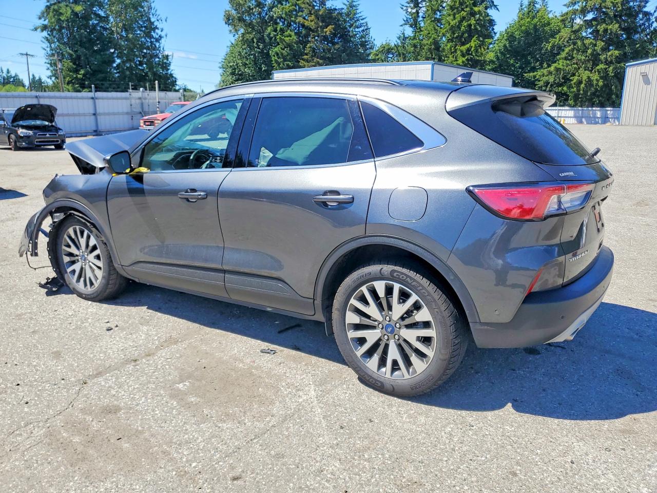 2020 FORD ESCAPE TITANIUM — снимка 2