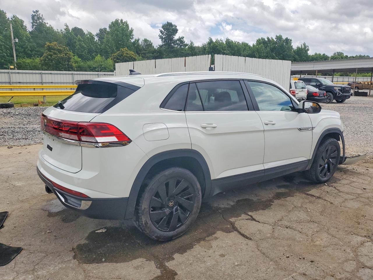 2025 VOLKSWAGEN ATLAS CROSS SPORT SE — снимка 3