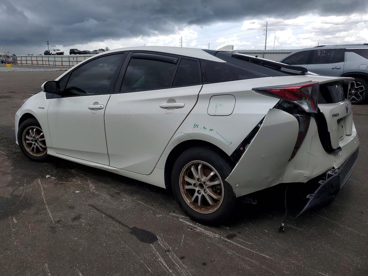 2018 TOYOTA PRIUS FOUR — снимка 2