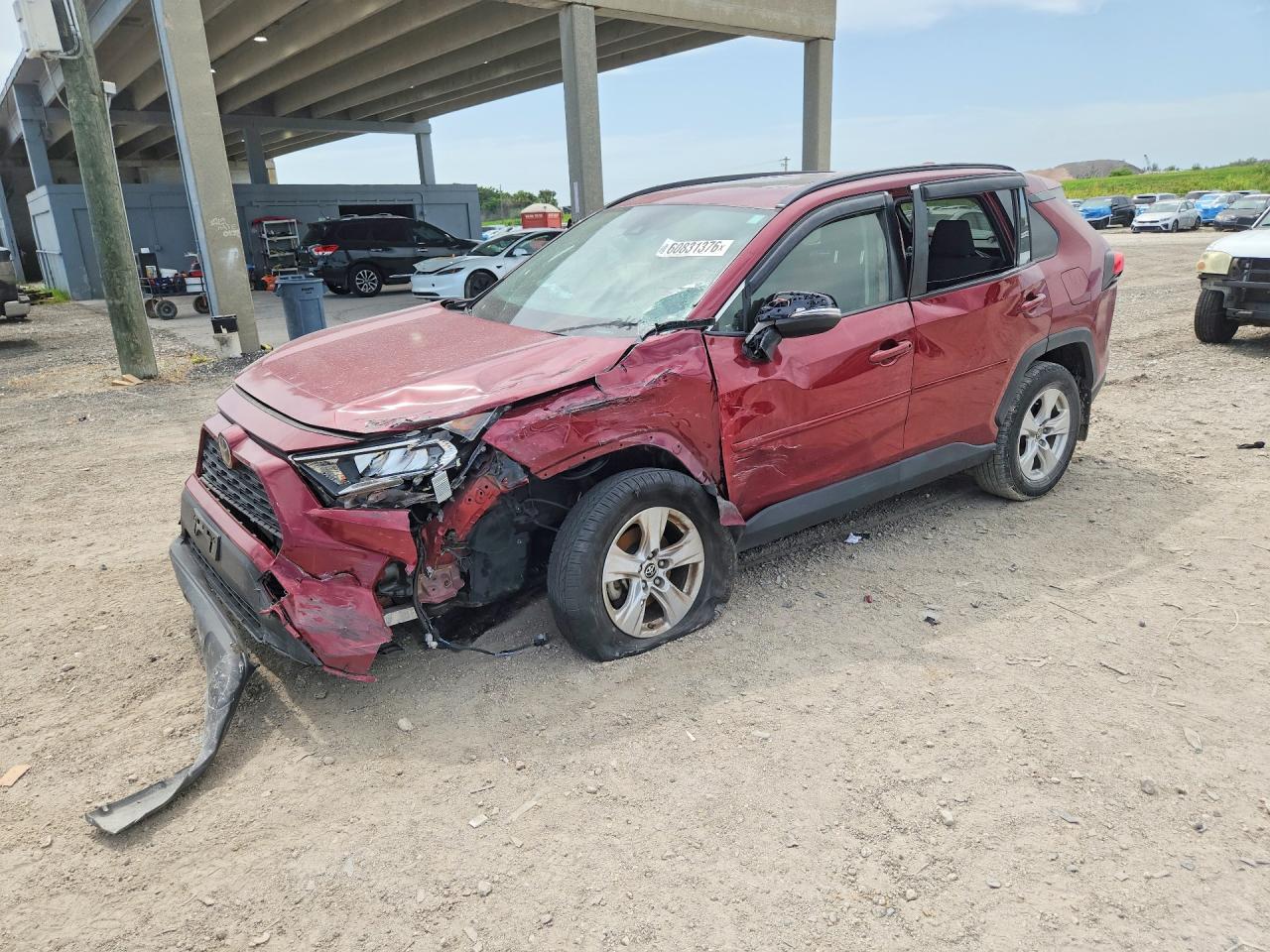2019 TOYOTA RAV4 XLE