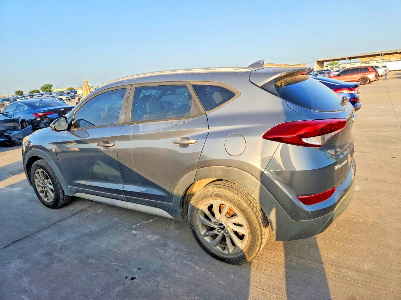 2018 HYUNDAI TUCSON SEL — снимка 2