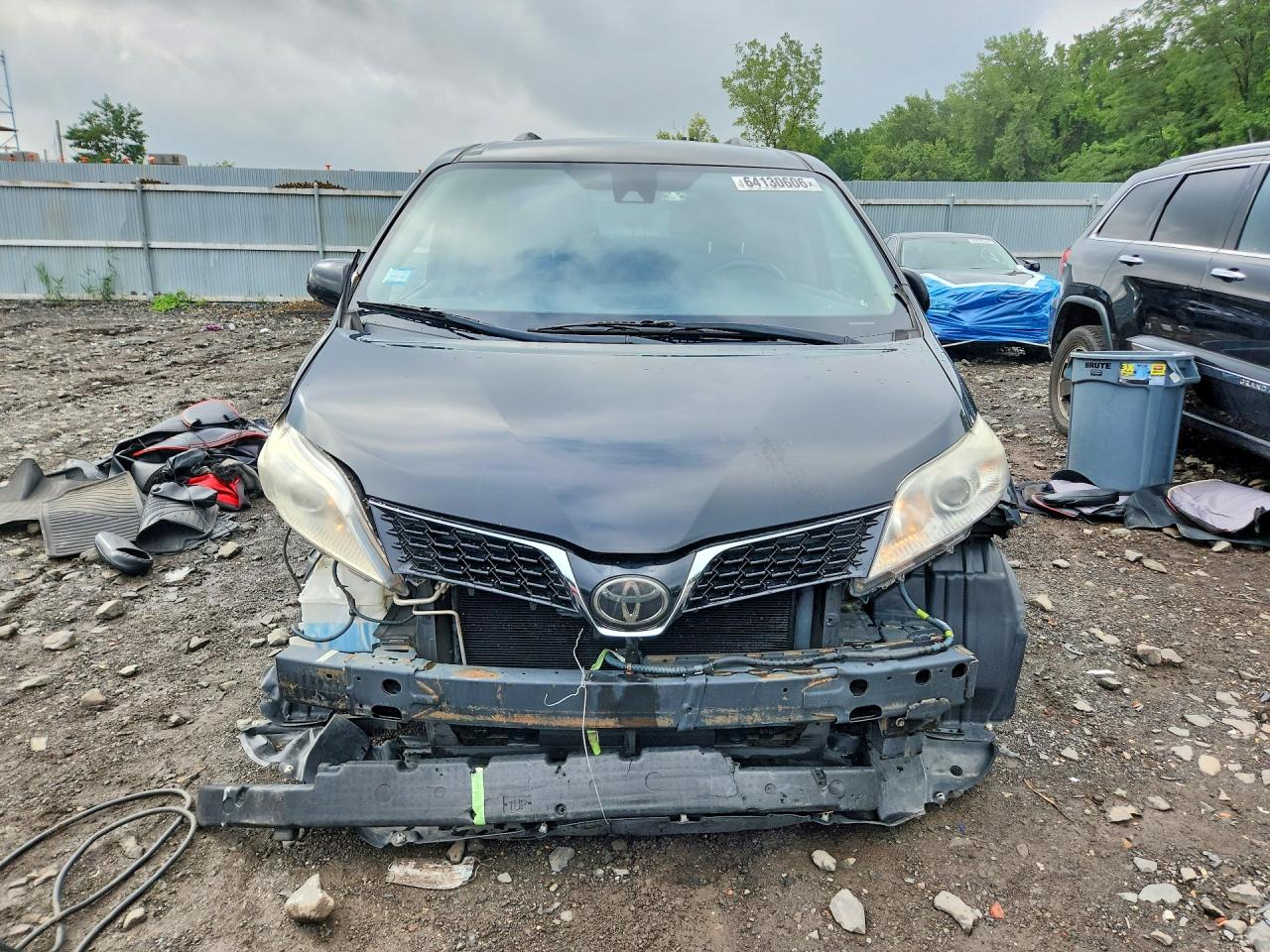 2018 TOYOTA SIENNA LE — снимка 5