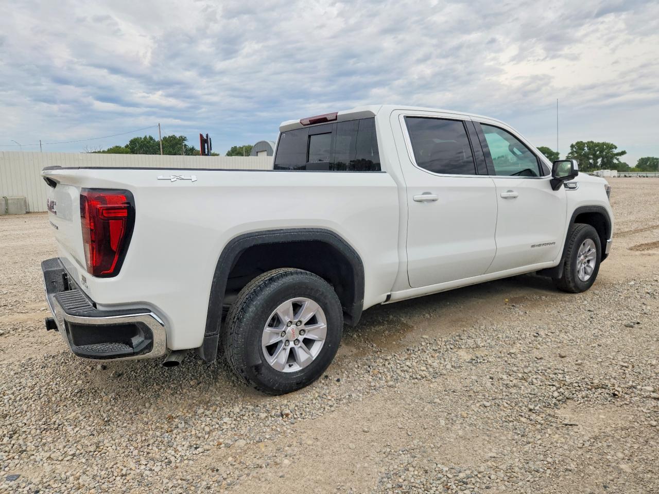 2026 GMC SIERRA K1500 SL — снимка 3