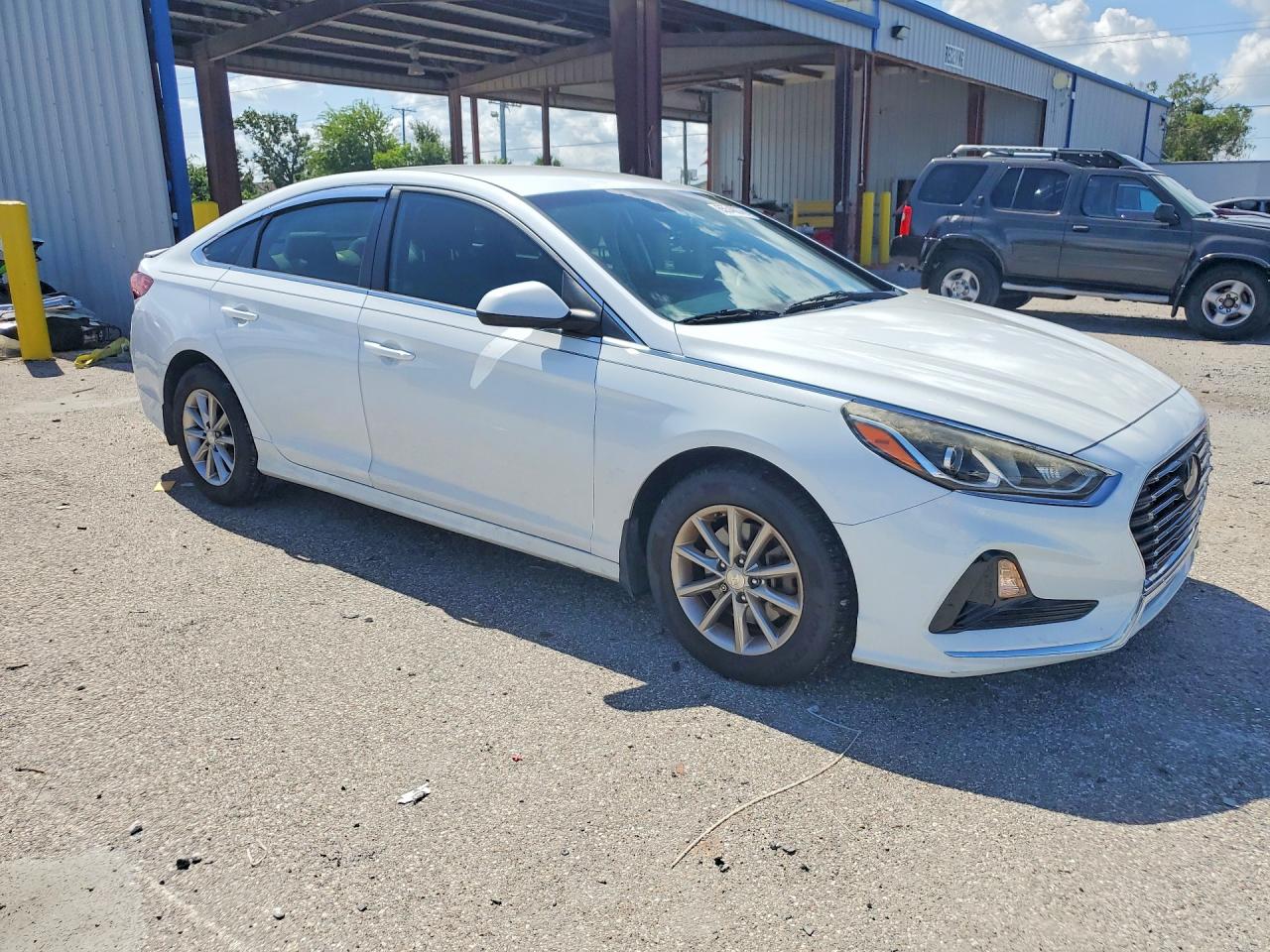 2019 HYUNDAI SONATA SE — снимка 4