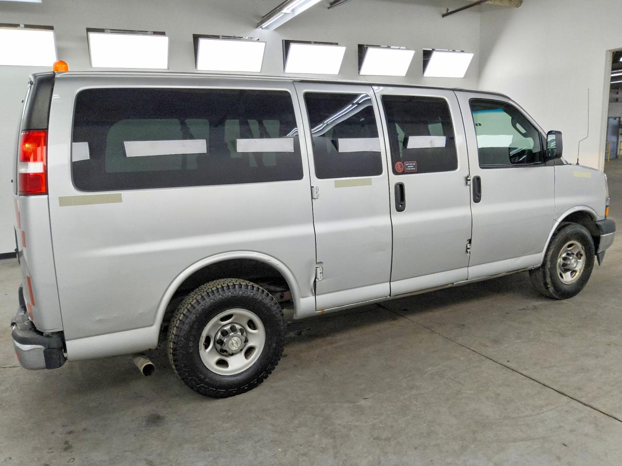 2018 CHEVROLET EXPRESS G2500 LT — снимка 3