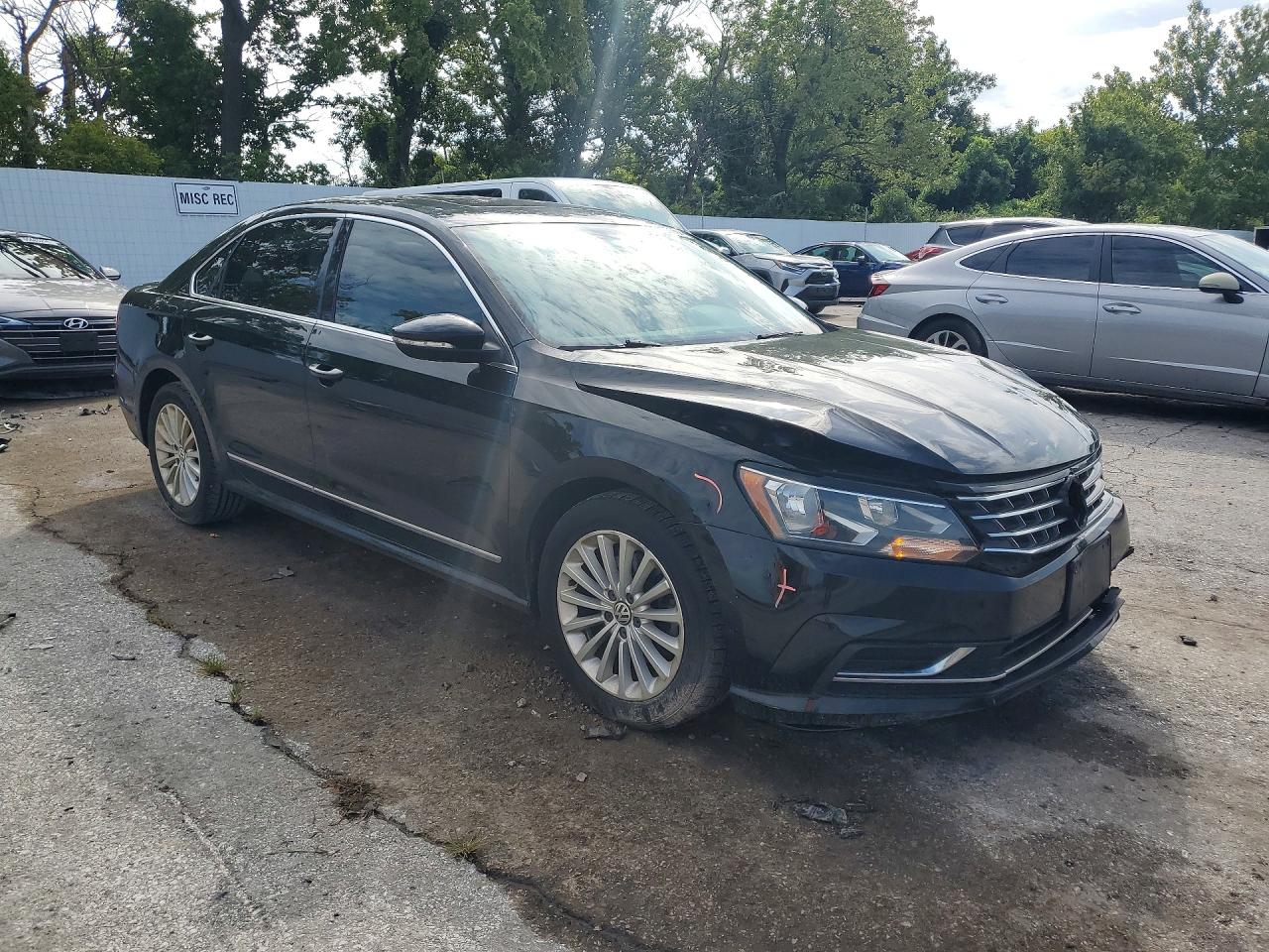 2016 VOLKSWAGEN PASSAT SE — снимка 4