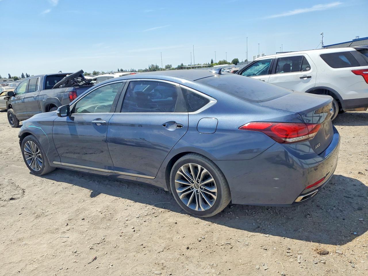 2015 HYUNDAI GENESIS 3.8L — снимка 2
