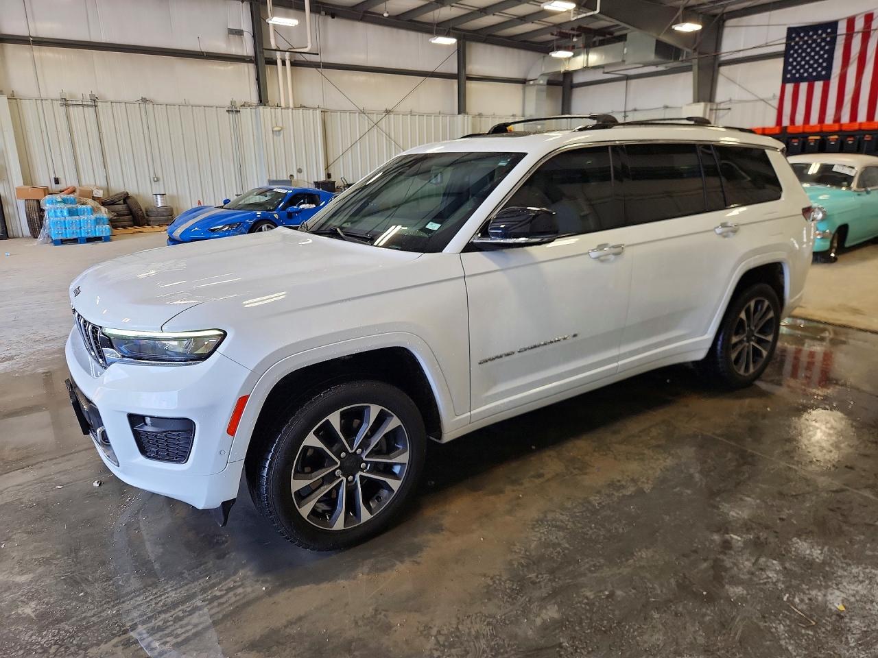2022 JEEP GRAND CHEROKEE L OVERLAND