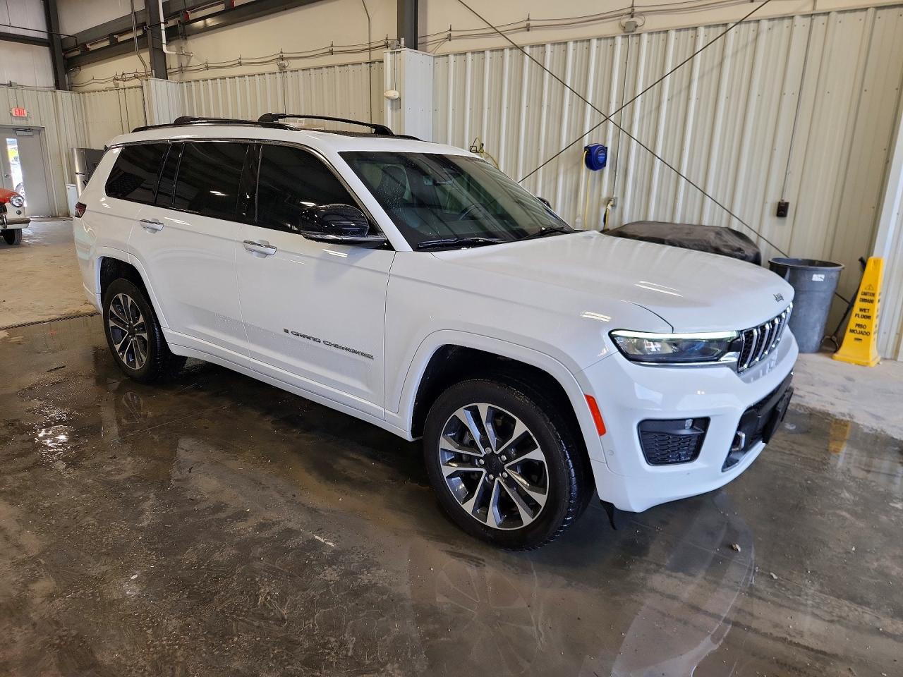 2022 JEEP GRAND CHEROKEE L OVERLAND — снимка 4