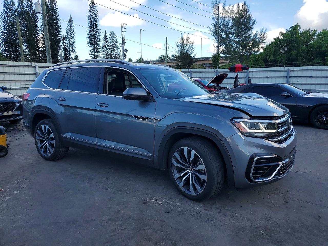 2022 VOLKSWAGEN ATLAS SEL PREMIUM R-LINE — снимка 4