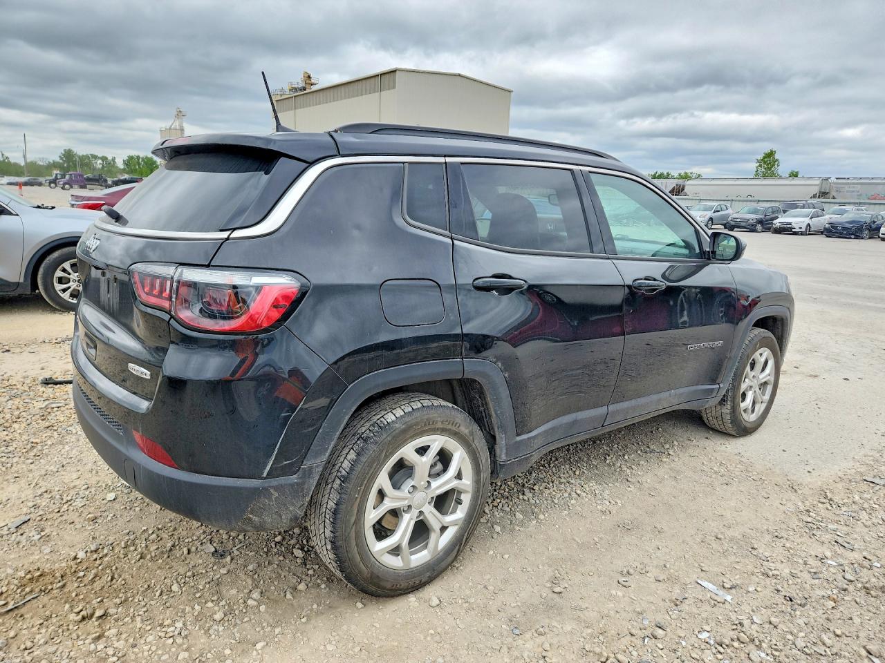 2024 JEEP COMPASS LATITUDE — снимка 3