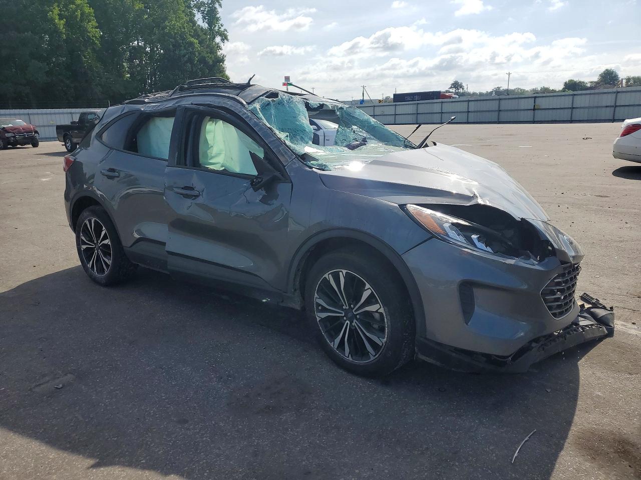 2021 FORD ESCAPE SE — снимка 4